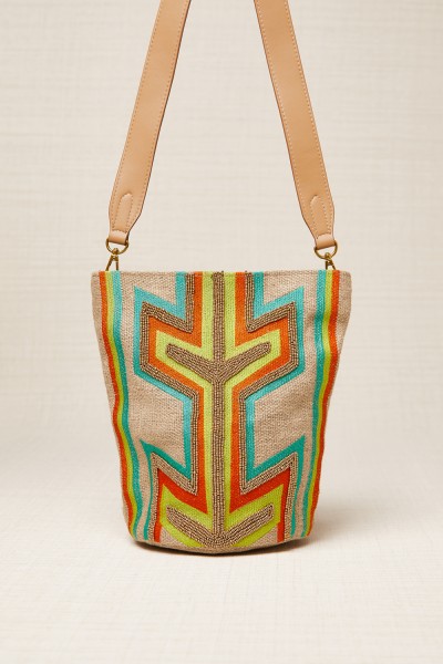 Bolso bombonera flecha bordada