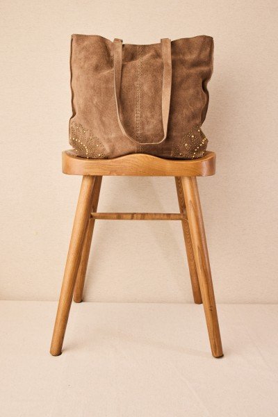 Bolso Shopper de Piel con Tachuelas