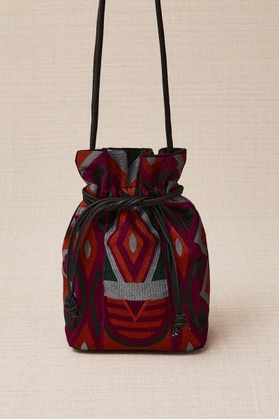 Bolso Saca con Bordado Étnico