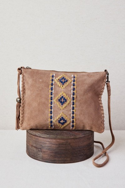 Bolso Bandolera de Piel con Bordado Étnico