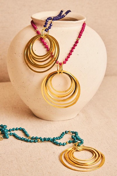 Collar cuentas multiaro