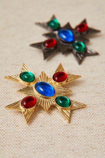 Broche cruz gótica piedras