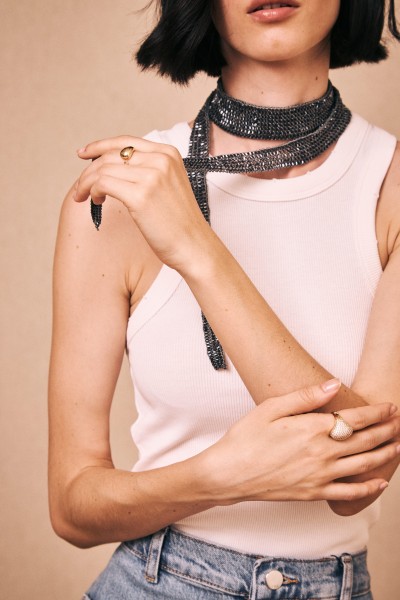 Anillo metalizado incrustaciones cristal