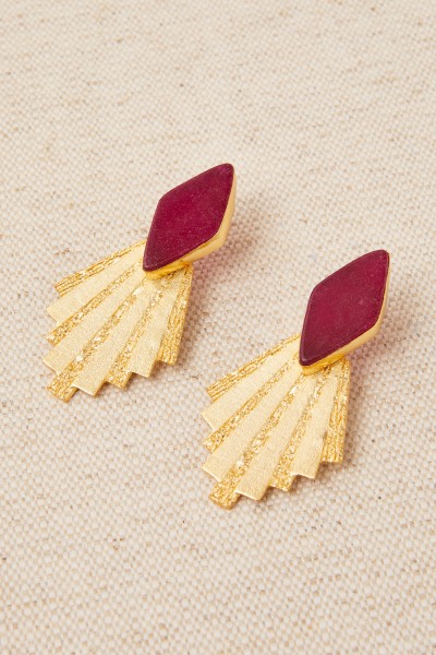 Pendientes geometría latón baño de oro y piedra