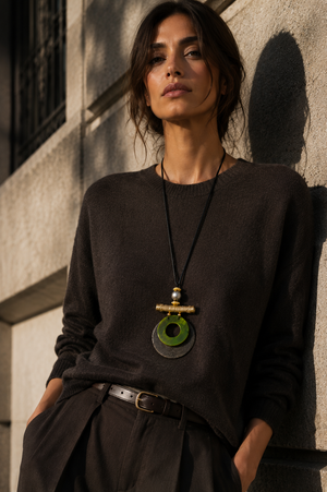 Collar con Colgante Circular Asta Verde