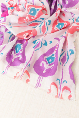 Fular Estampado Corollas Fresa