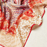 Fular Pañuelo Estampado Guepardos Rojo