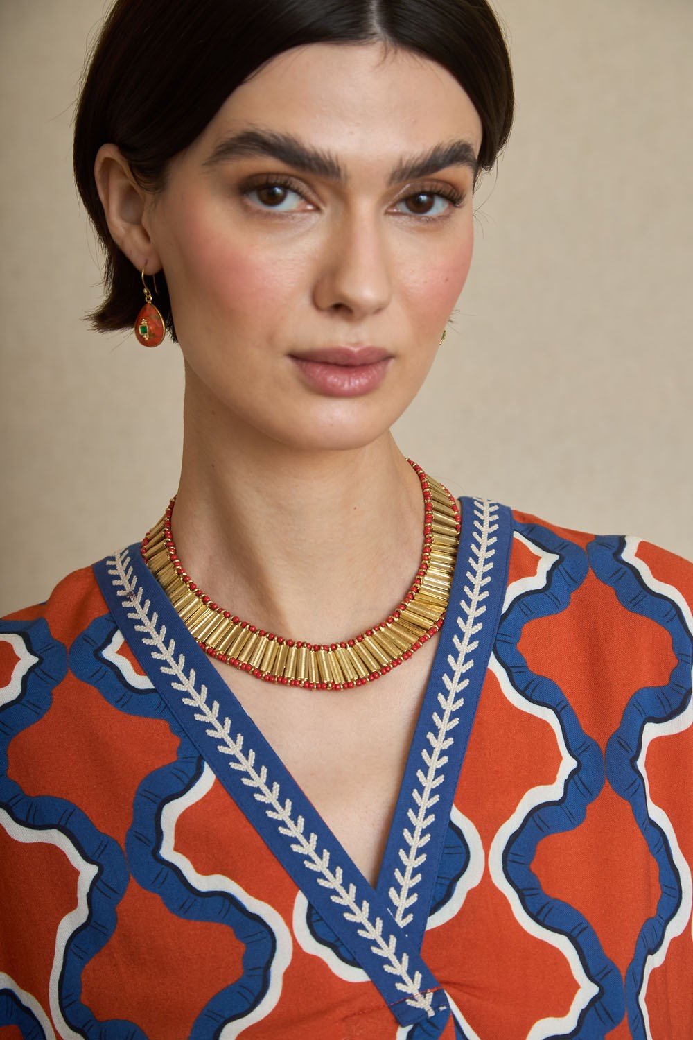 Collar Abanico Rojo