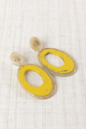 Pendientes Asta y Resina Amarillo