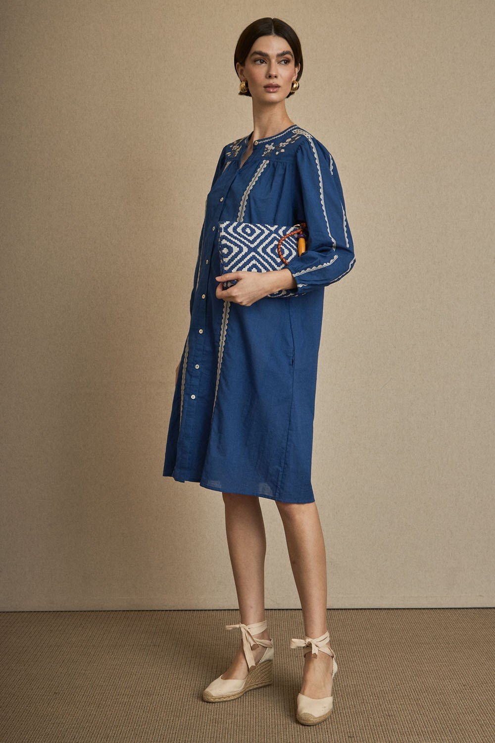 Vestido Kurta Bordado Flor Azul