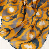 Fular Pavo Real Amarillo