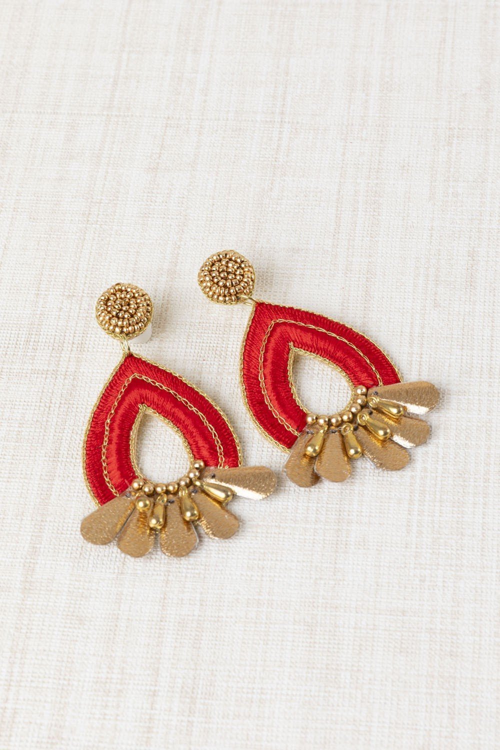 Pendientes Gota Bordado Rojo