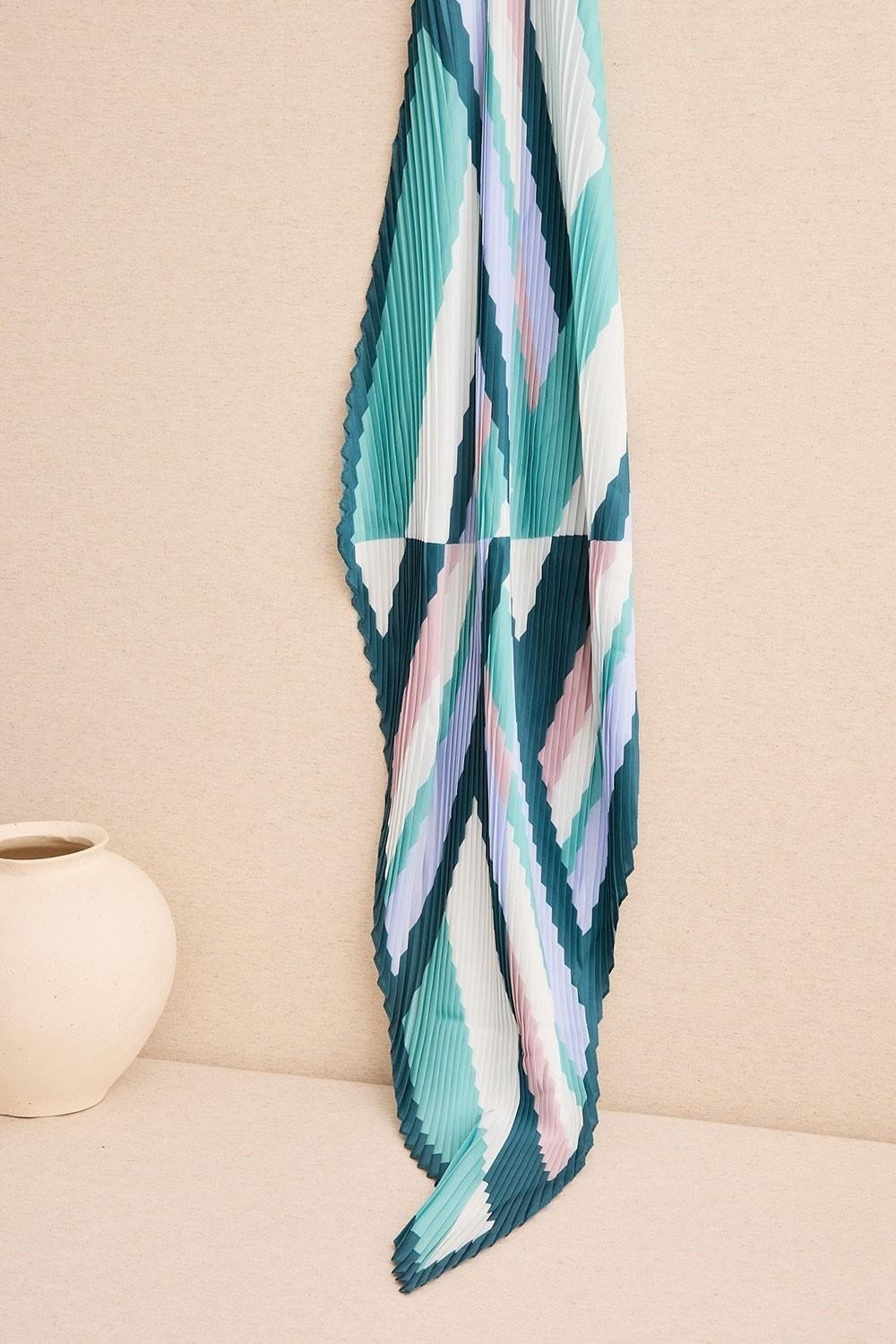 Pañuelo Plisado Geometrías Celeste