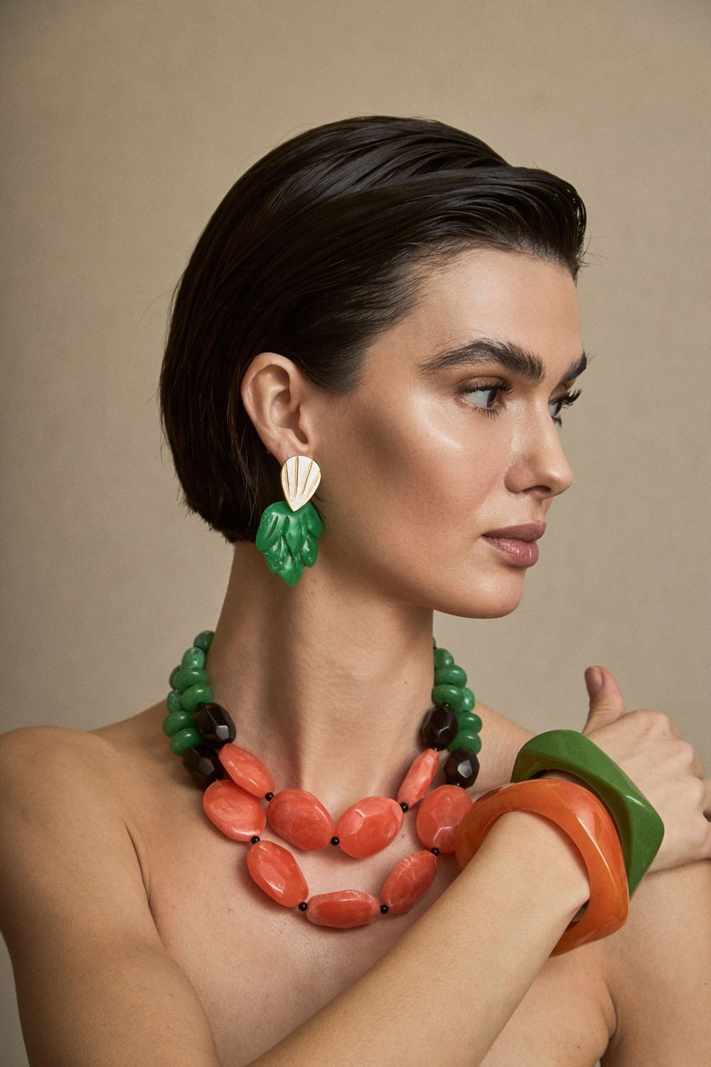 Collar Corto Doble Resinas Naranja