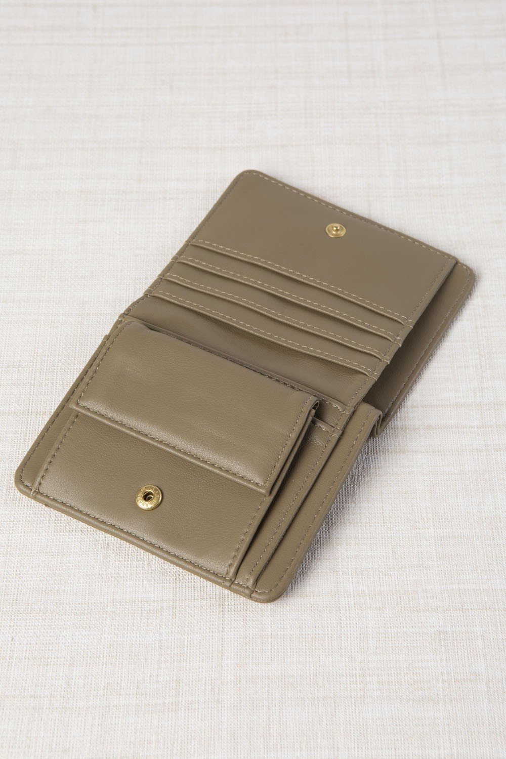Cartera Monedero Trenzado Verde