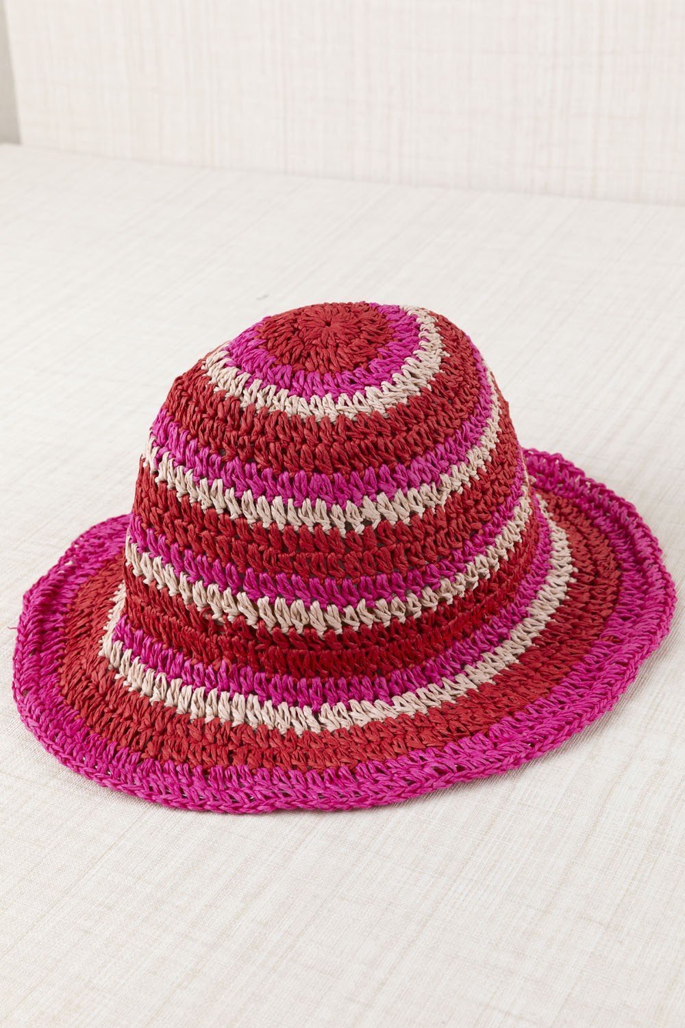 Gorro Rafia Rayas Fucsia