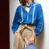 Blusa Bordado Flor Azul