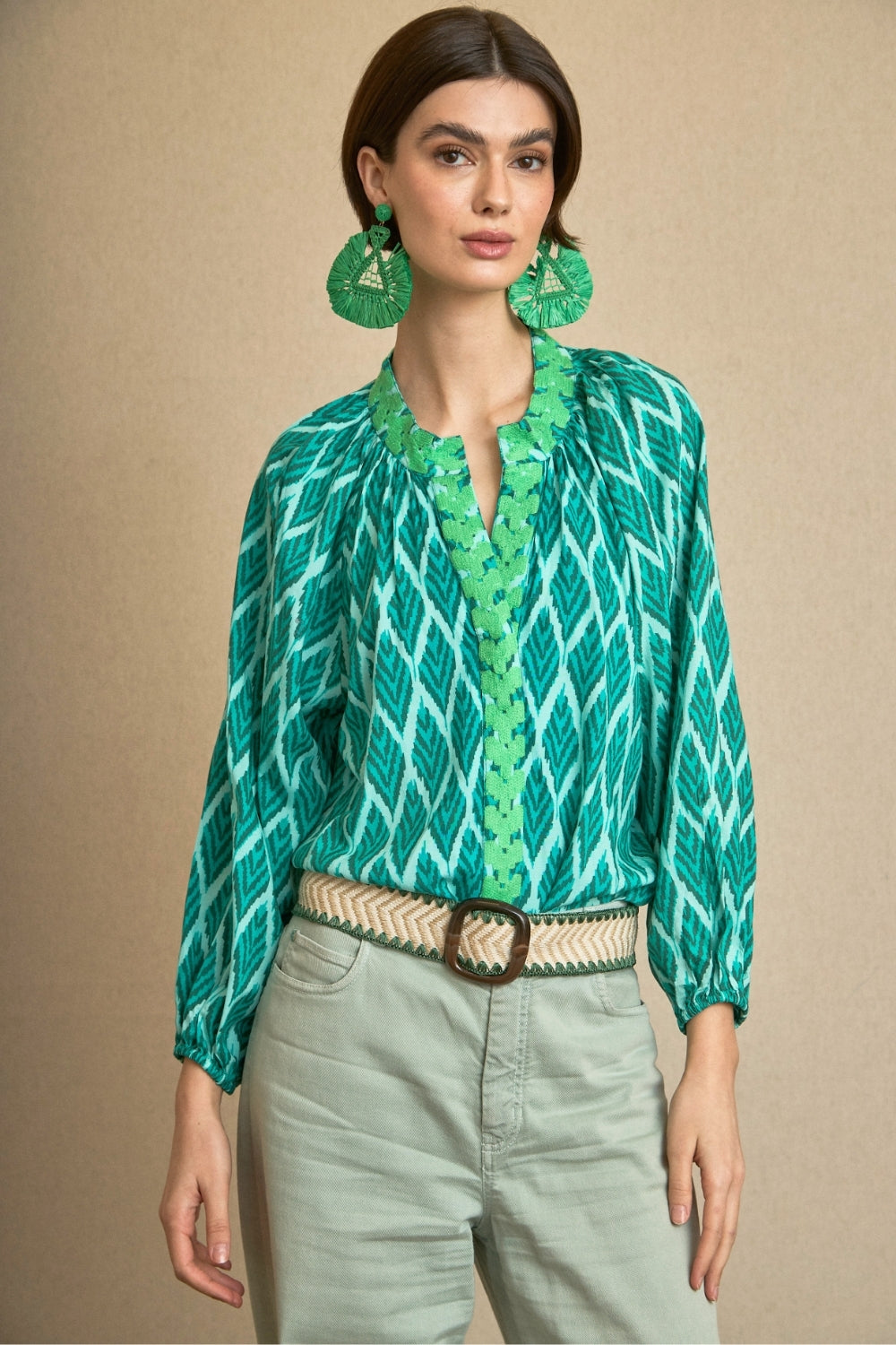 Blusa Rombo Bordada Verde