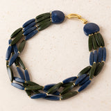 Collar Corto Resina Combinada Azul