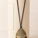 Collar Largo Colgante Geométrico Chocolate