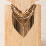 Collar Chocker Malla y Flecos Dorado