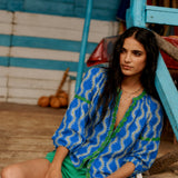 Blusa Ondas Bordada Azul
