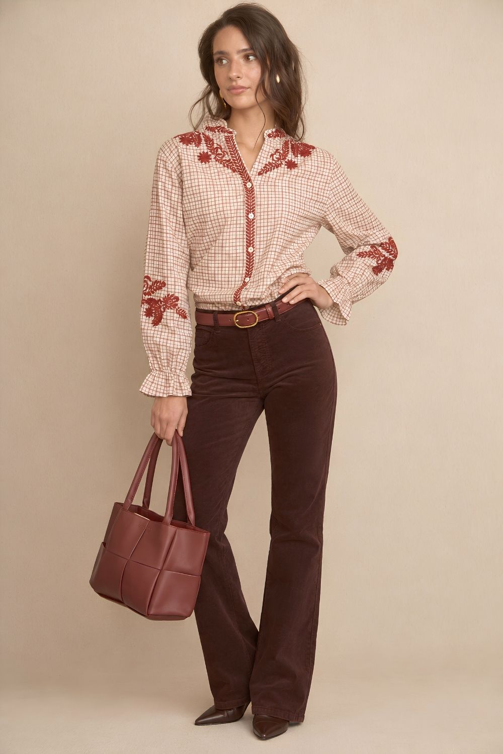 Blusa Cuadros Bordada Burdeos