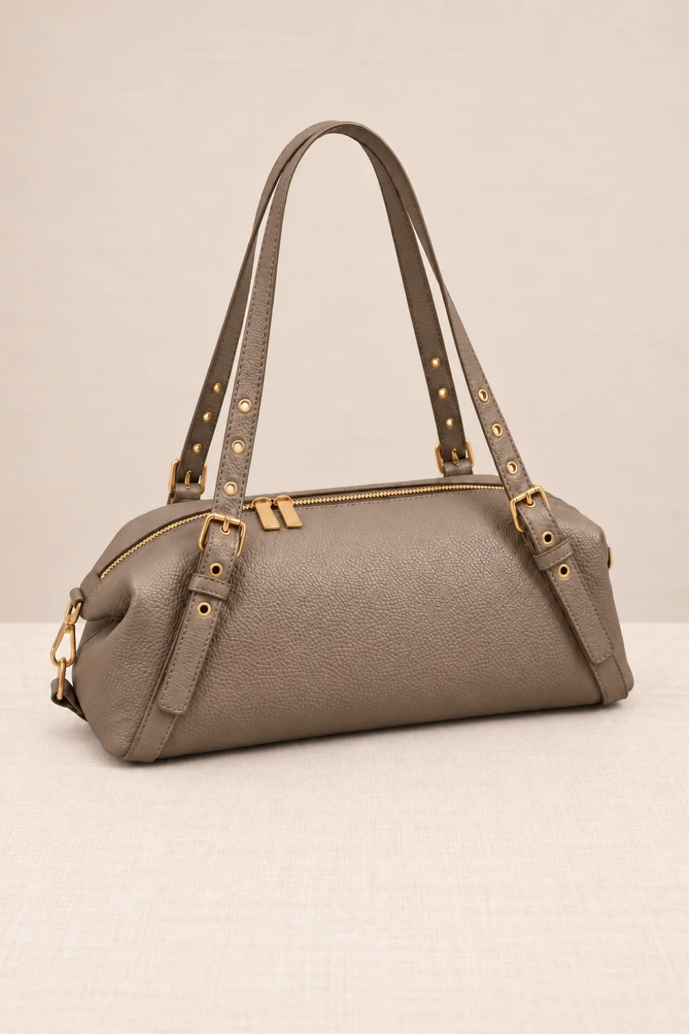 Bolso Bowling Tachuelas Beige