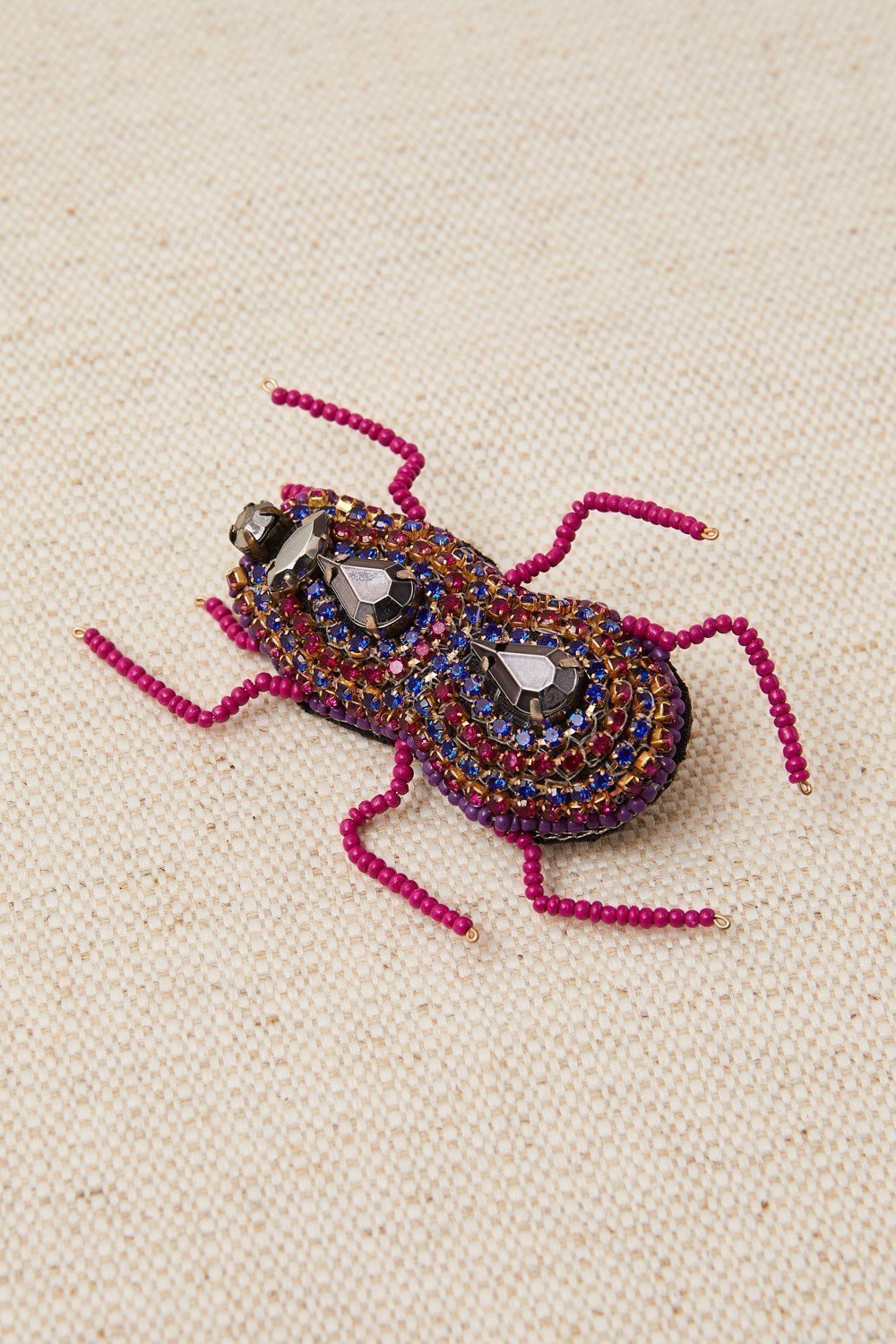 Broche Insecto Fucsia