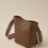 Bolso Cubo con Asa Tejida Topo