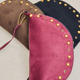 Bolso Media Luna con Tachuelas Marrón