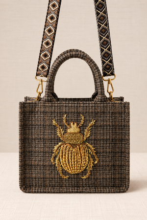 Bolso Tote Bordado Escarabajo Gris