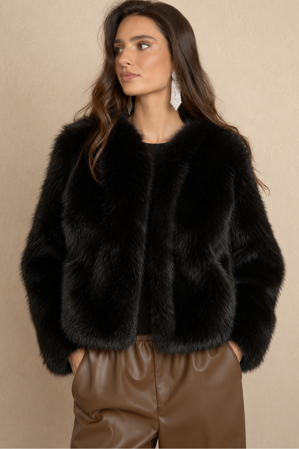 Chaqueta Maxi Pelo Negro
