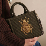 Bolso Tote Bordado Escarabajo Verde