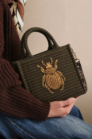 Bolso Tote Bordado Escarabajo Verde