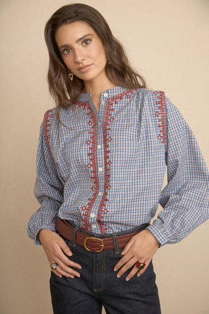 Blusa Cuadros Bordado Geométrico Azul