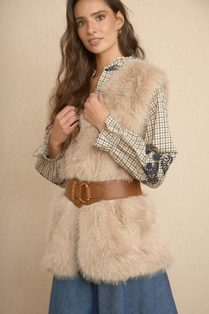 Chaleco Largo Pelo Beige